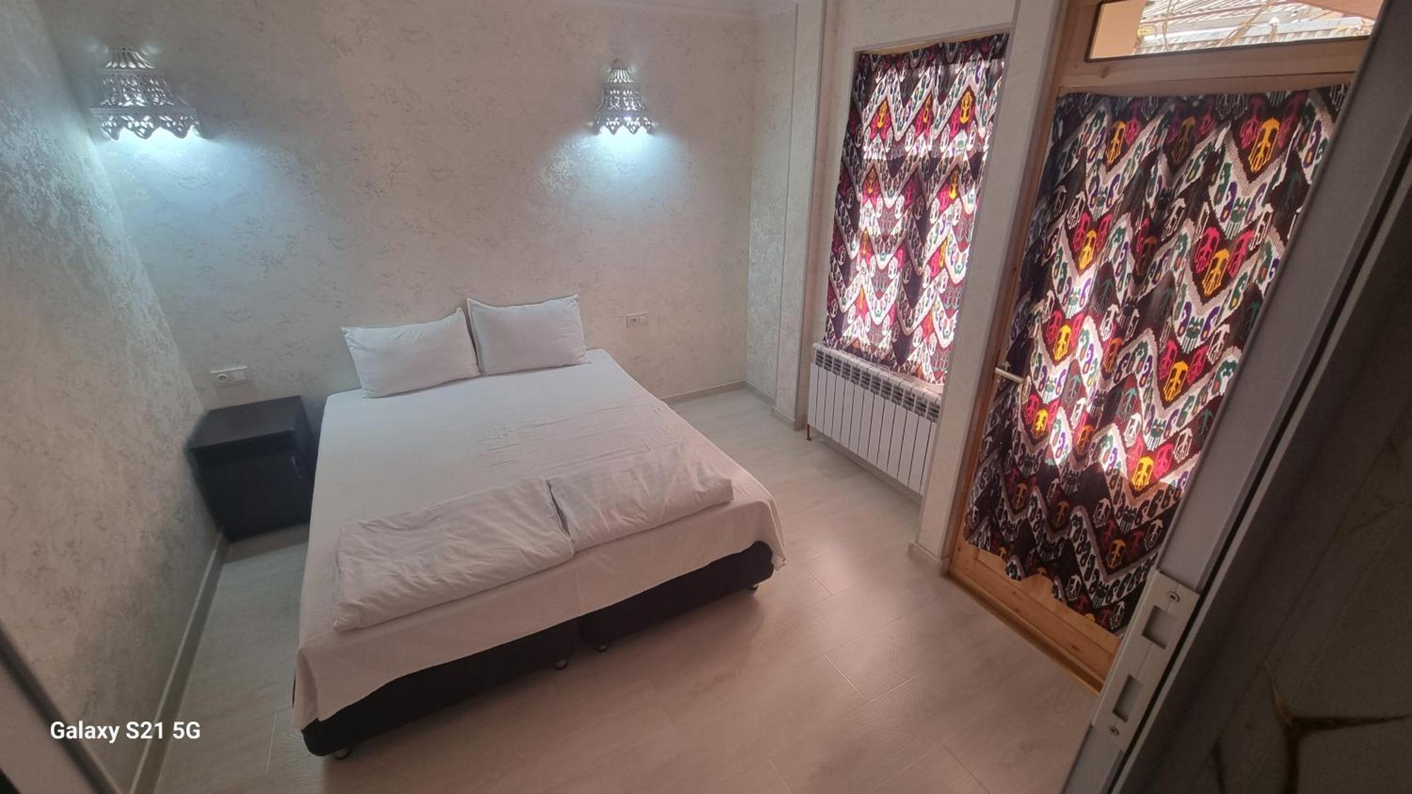 Hotel Registon Zargaron ซามาร์คันด์ ภายนอก รูปภาพ